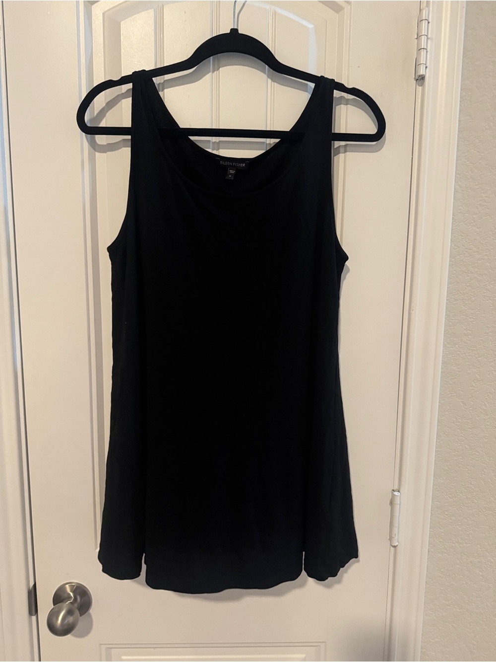 Eileen Fisher Black Scoop Neck silk Tank luxury, time capsule minimalist